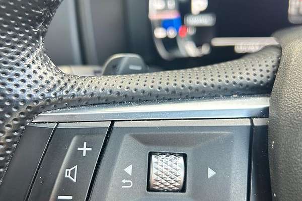2022 Mitsubishi Outlander Exceed ZM thumb-28
