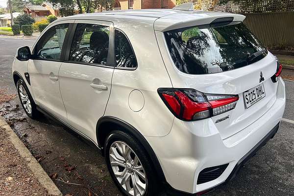 2020 Mitsubishi ASX ES XD thumb-3