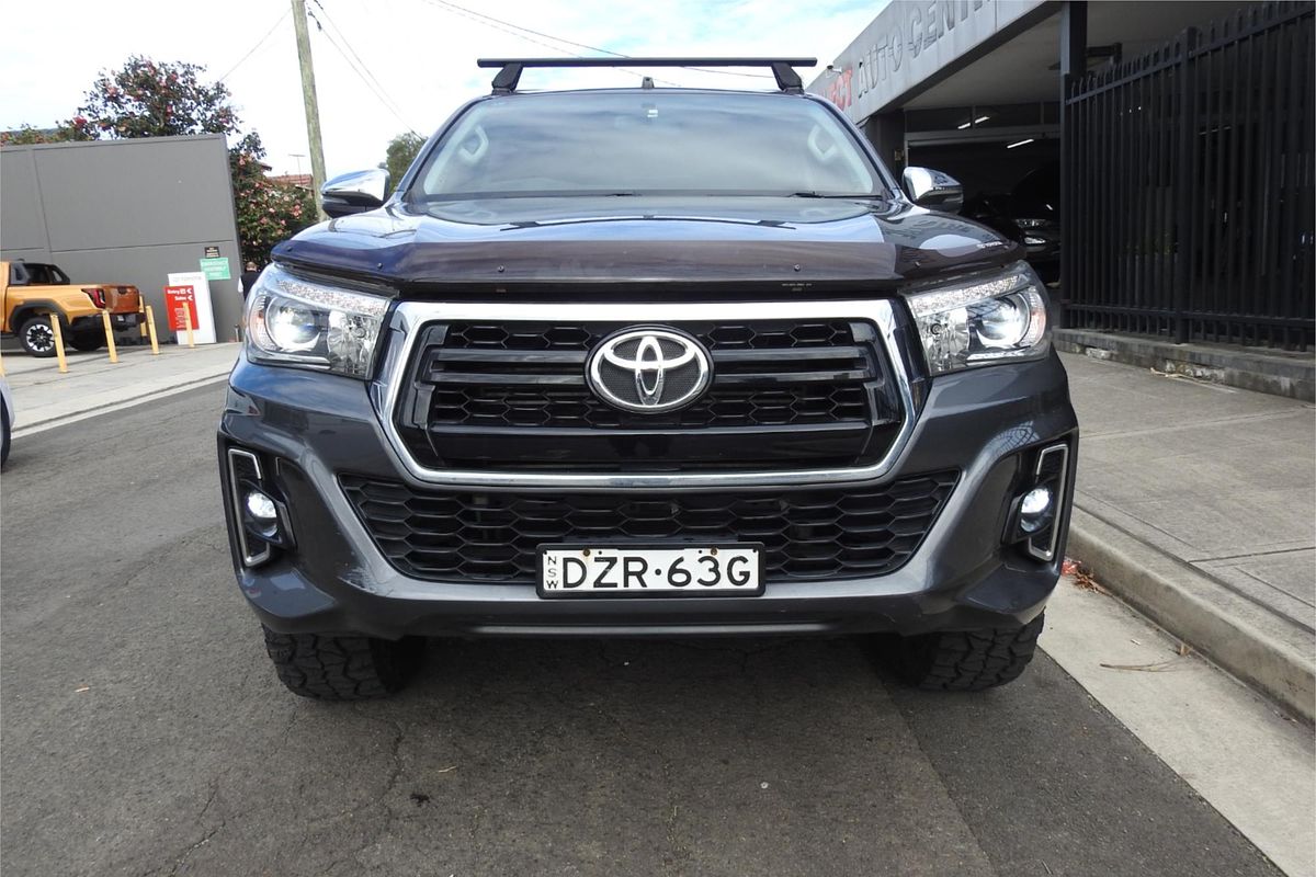 2018 Toyota Hilux SR5 (4x4) GUN126R MY17 4X4