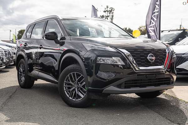 2025 Nissan X-TRAIL ST T33