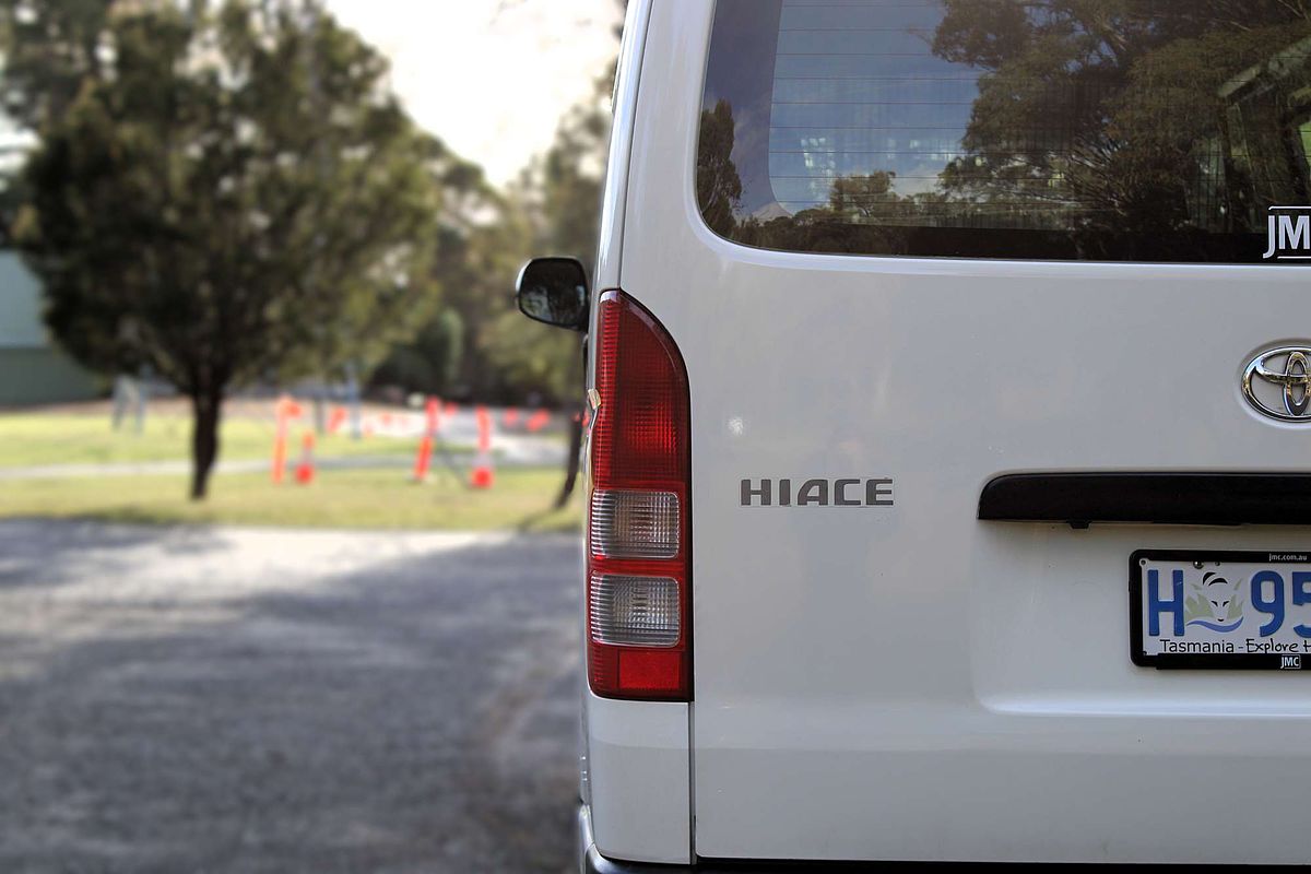 2018 Toyota Hiace KDH201R LWB