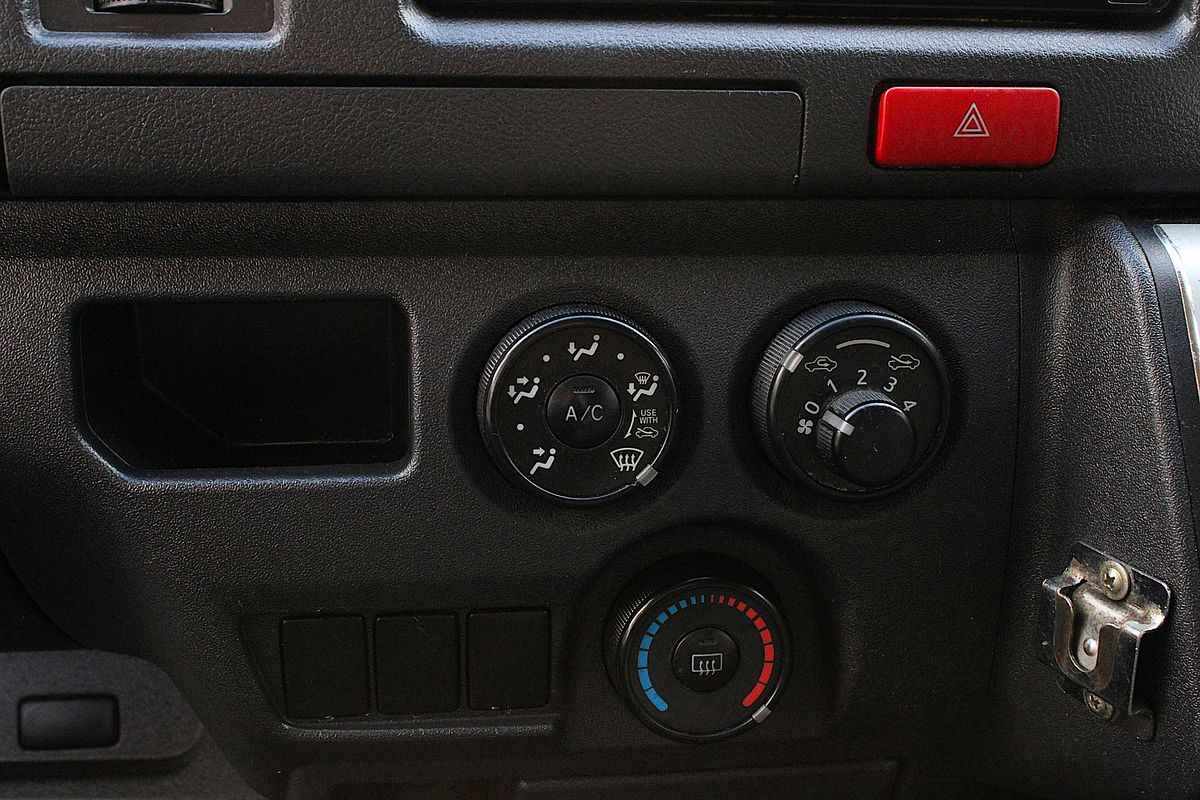 2018 Toyota Hiace KDH201R LWB
