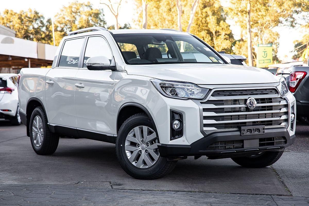 2025 KGM Musso ELX Q261 4X4