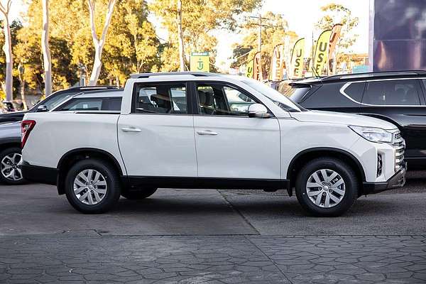 2025 KGM Musso ELX Q261 4X4 thumb-1