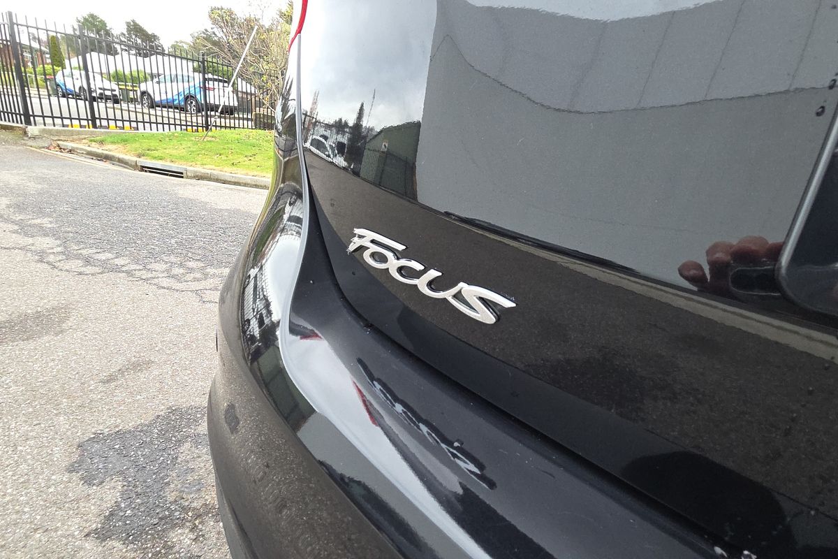 2016 Ford FOCUS TREND 6 SP AUTOMATIC 5D HATCHBACK T4