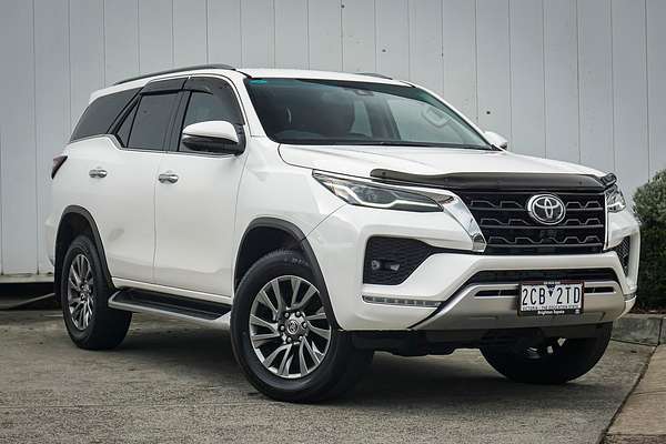 2025 Toyota Fortuner Crusade GUN156R