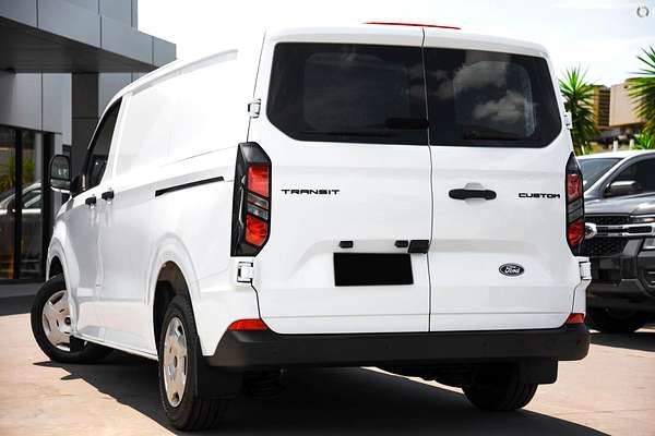 2023 Ford Transit Custom Trend 320S AV SWB Low Roof thumb-4