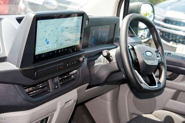2023 Ford Transit Custom Trend 320S AV SWB Low Roof thumb-8