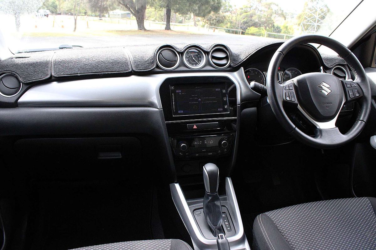 2016 Suzuki Vitara RT-S LY