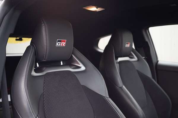 2021 Toyota Yaris GR GXPA16R thumb-15