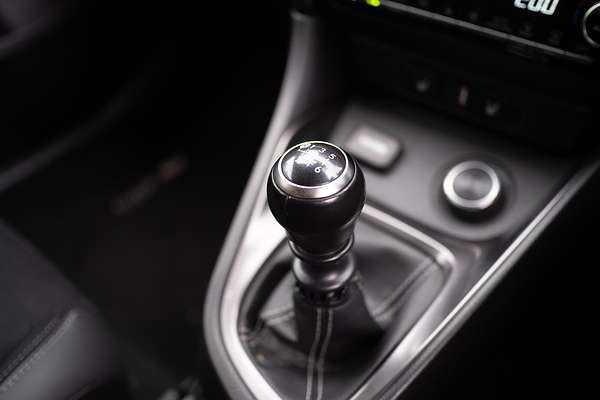 2021 Toyota Yaris GR GXPA16R thumb-26