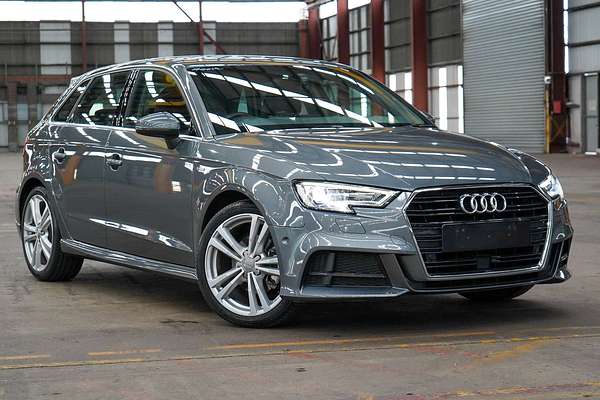2019 Audi A3 35 TFSI S line plus 8V