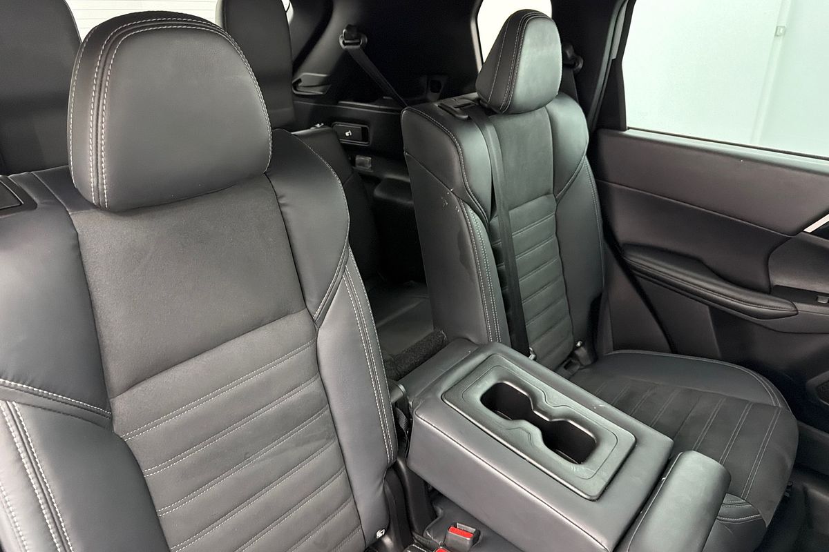 2022 Mitsubishi Outlander Aspire ZM