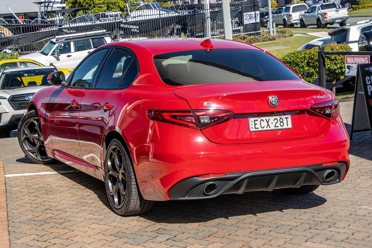 2018 Alfa Romeo Giulia Veloce