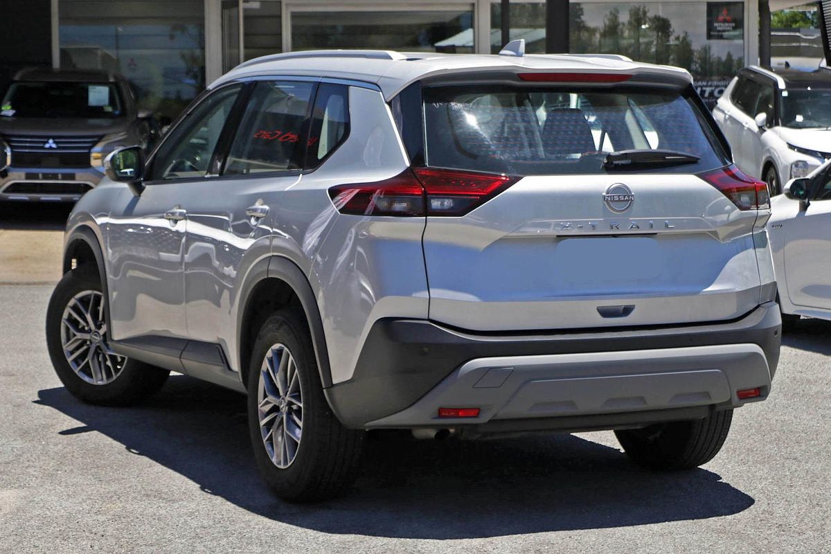 2025 Nissan X-TRAIL ST T33