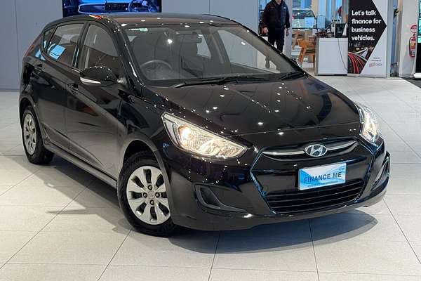 2017 Hyundai Accent Active RB4