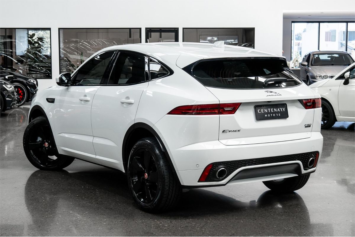 2018 Jaguar E-PACE D150 R-Dynamic SE X540