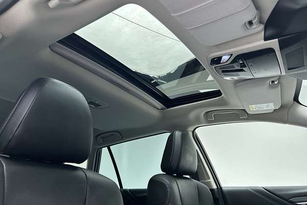 2022 Subaru Outback AWD Touring 6GEN thumb-14
