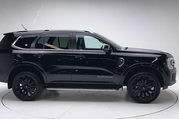 2023 Ford Everest Platinum 3.0L thumb-8