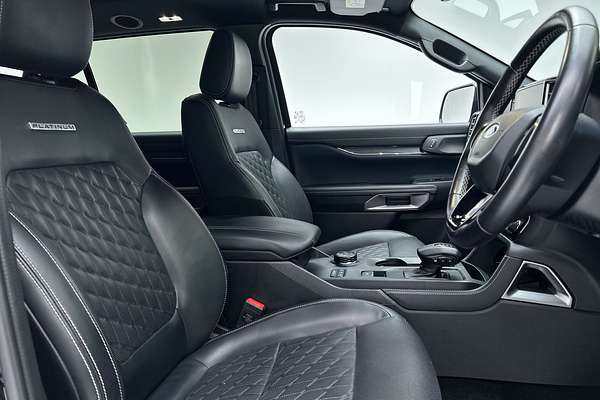 2023 Ford Everest Platinum 3.0L thumb-12