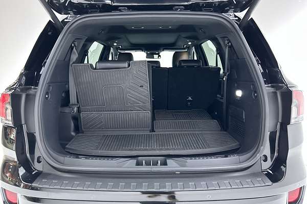 2023 Ford Everest Platinum 3.0L thumb-20