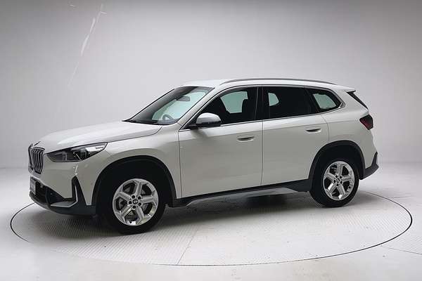 2023 BMW X1 sDrive18i U11 thumb-3
