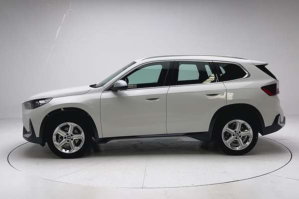 2023 BMW X1 sDrive18i U11 thumb-4