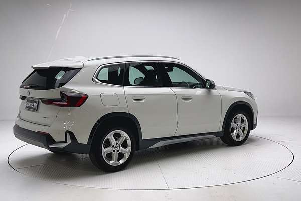 2023 BMW X1 sDrive18i U11 thumb-7