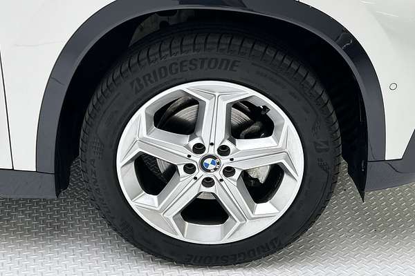 2023 BMW X1 sDrive18i U11 thumb-9