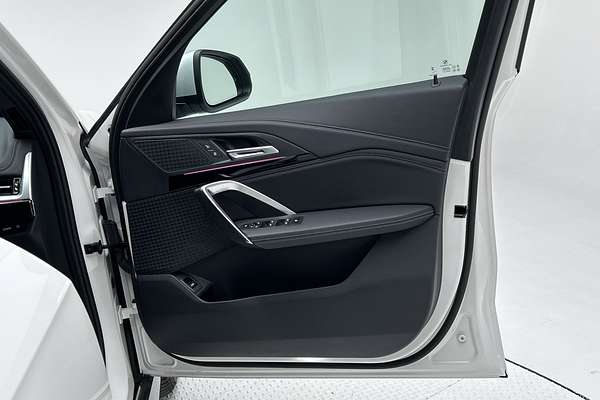 2023 BMW X1 sDrive18i U11 thumb-18