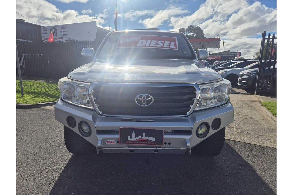 2012 Toyota Landcruiser GXL VDJ200R 09 UPGRADE