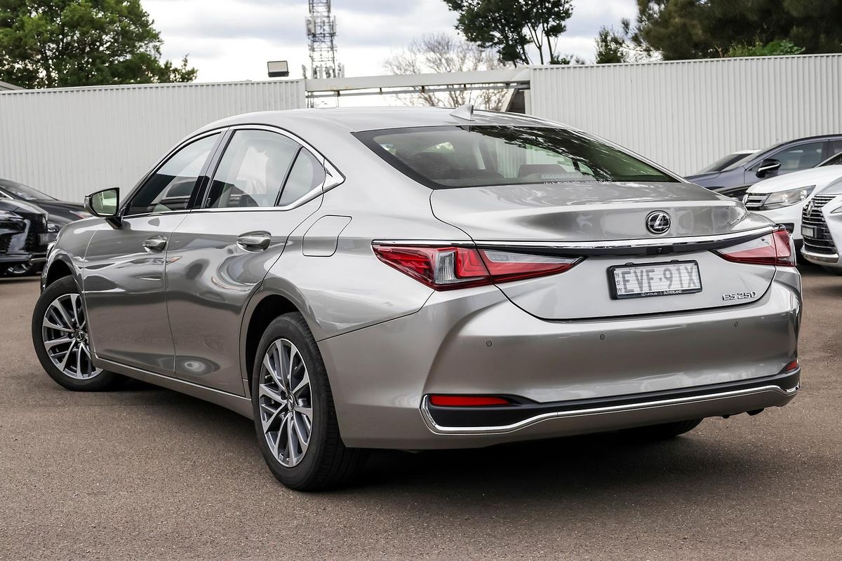 2022 Lexus ES ES250 Luxury AXZA10R
