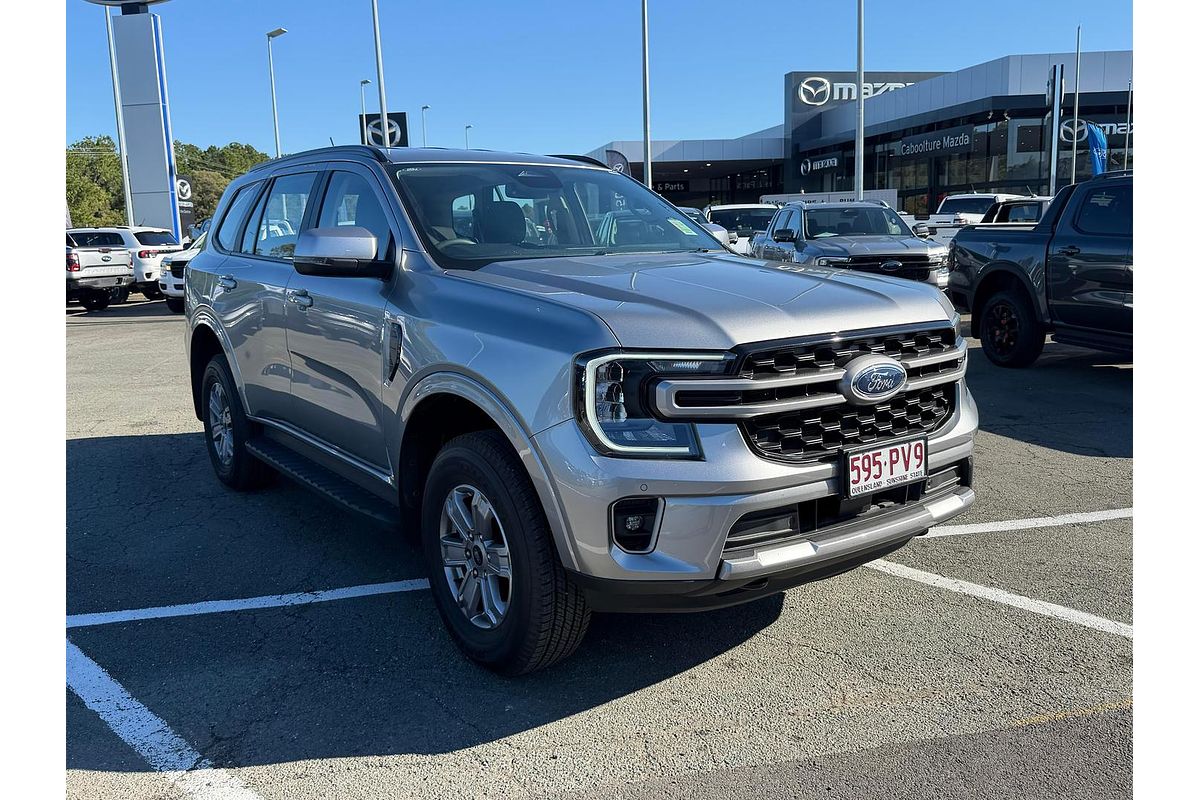 2025 Ford Everest Ambiente 2.0L