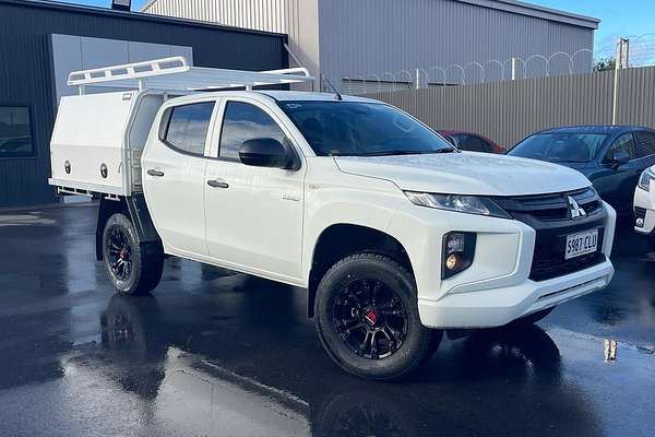 2021 Mitsubishi Triton GLX MR 4X4