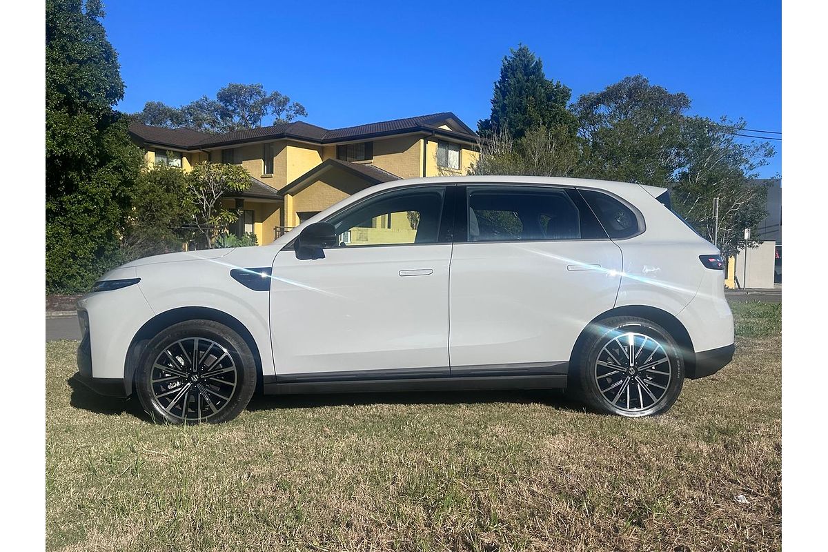 2025 Leapmotor B10 Style A12