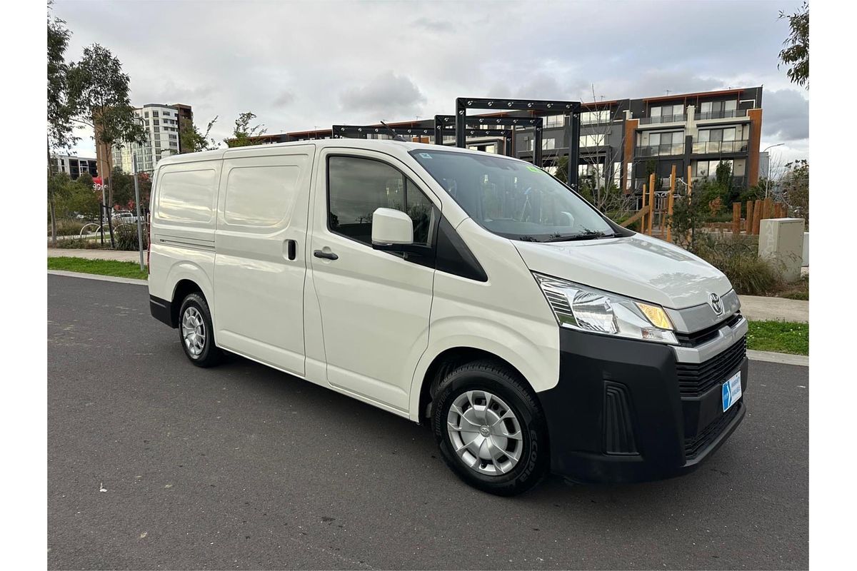 2020 Toyota Hiace LWB GDH300R