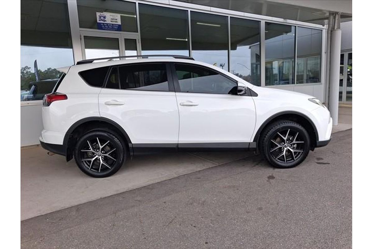 2017 Toyota RAV4 GXL ZSA42R