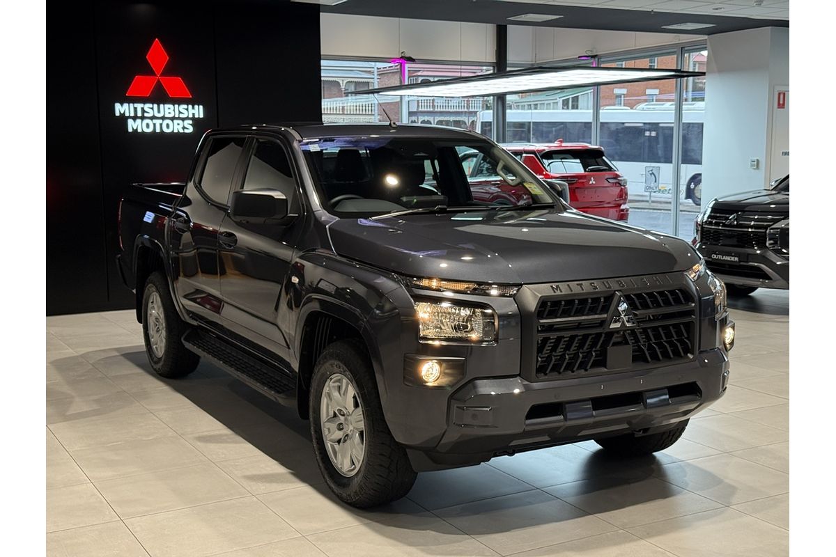 2026 Mitsubishi MV Triton GLX+ 2.4L D 6AT 4X4 DC PU