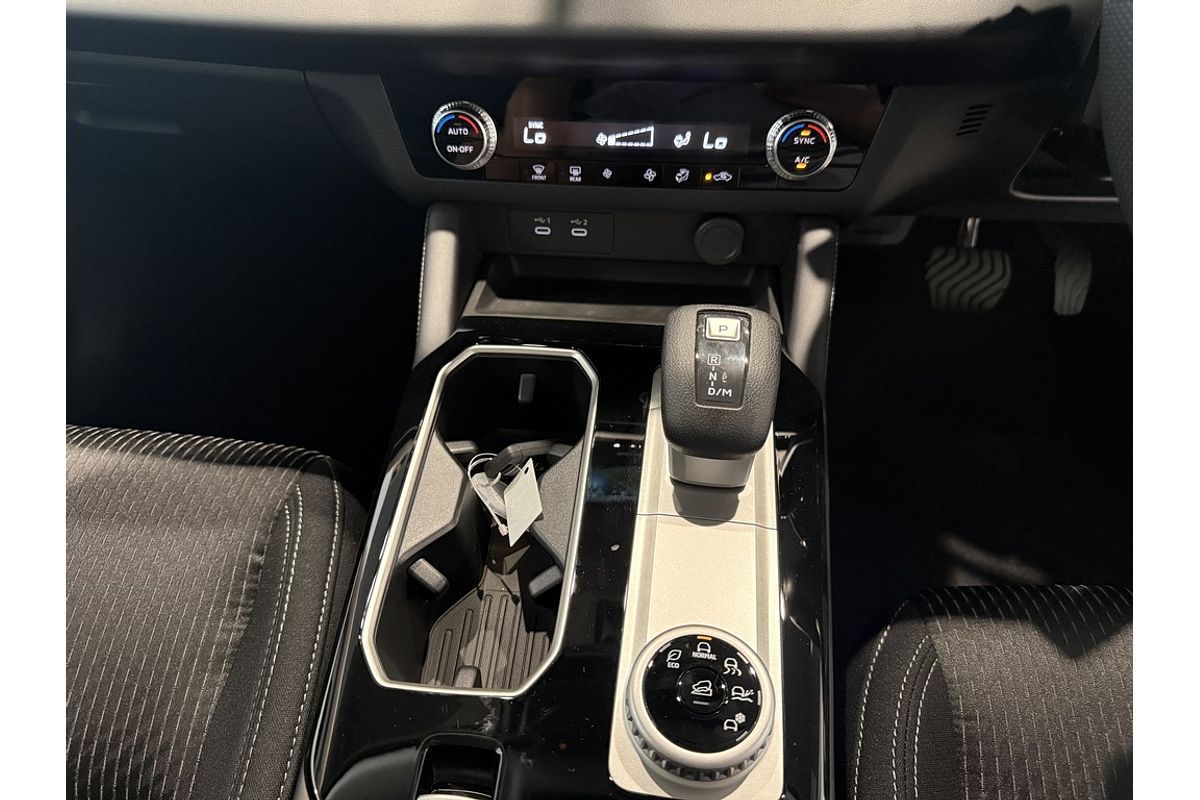 2026 Mitsubishi ZM Outlander ES 2.5L CVT 2WD 5ST