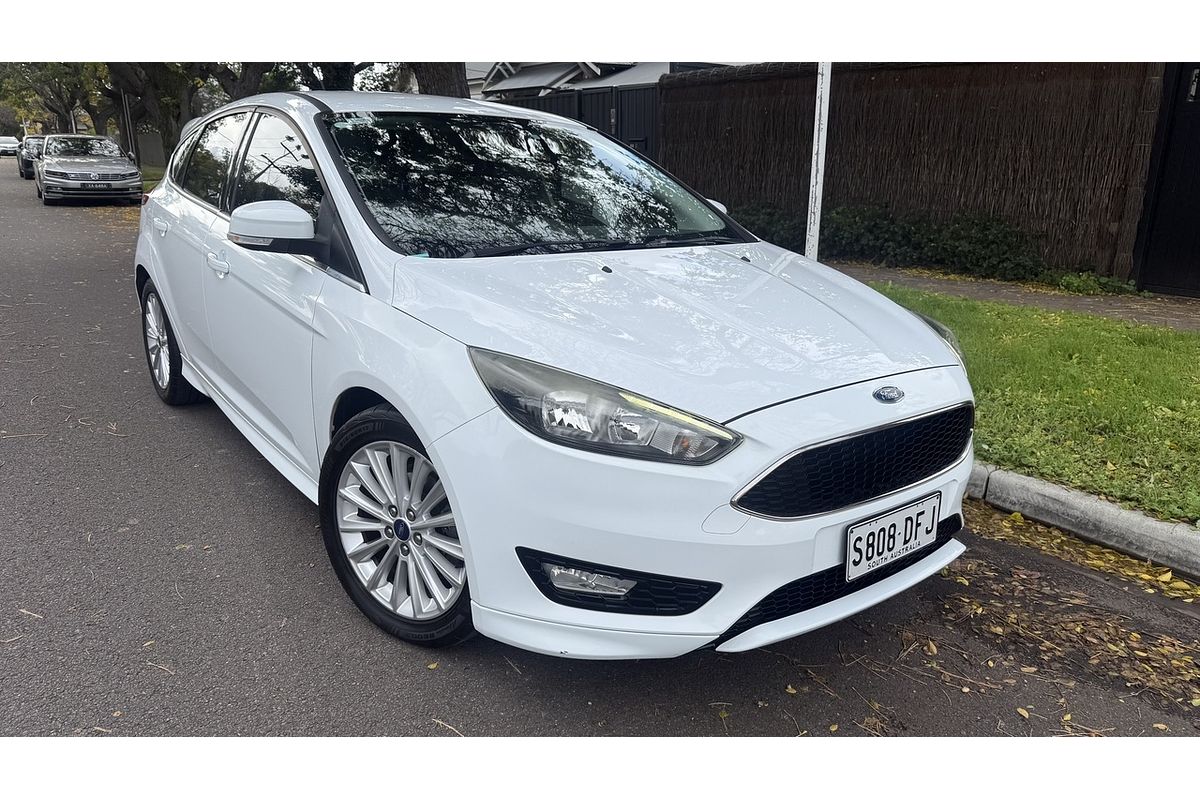 2017 Ford Focus SPORT LZ