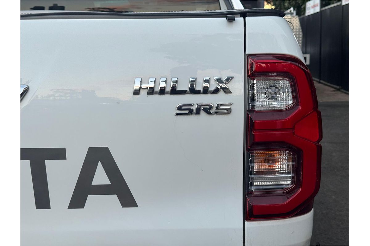 2022 Toyota Hilux SR5 GUN126R 4X4