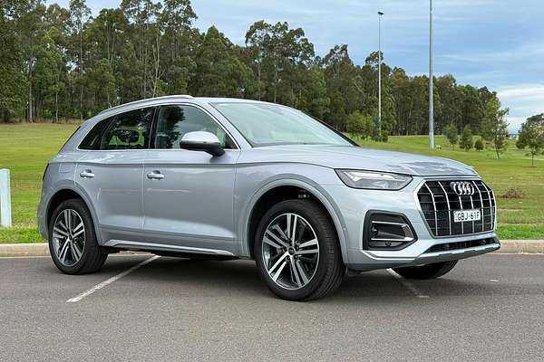 2024 Audi Q5 40 TDI Sport FY