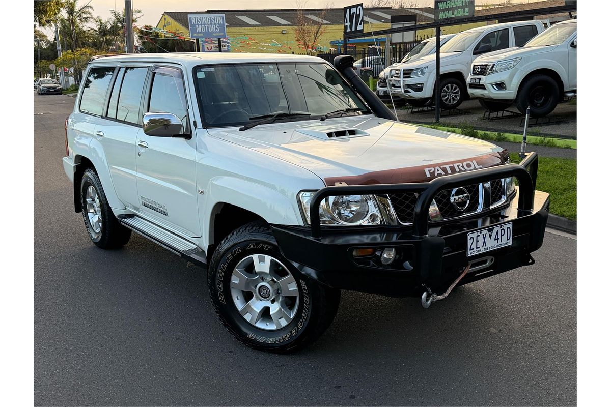 2011 Nissan Patrol ST GU 7