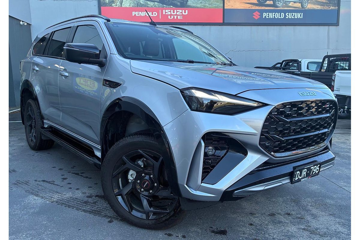 2025 Isuzu MU-X X-TERRAIN