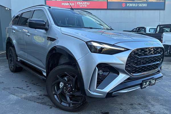 2025 Isuzu MU-X X-TERRAIN