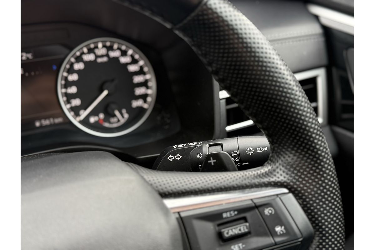 2024 Mitsubishi Outlander LS ZM
