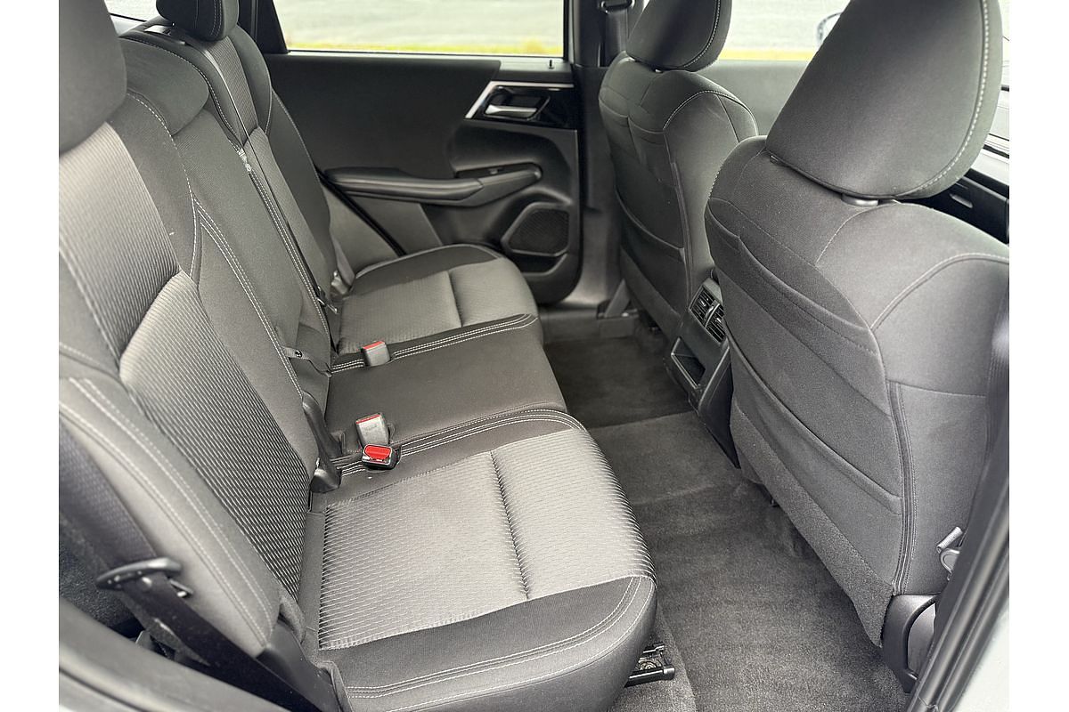 2024 Mitsubishi Outlander LS ZM