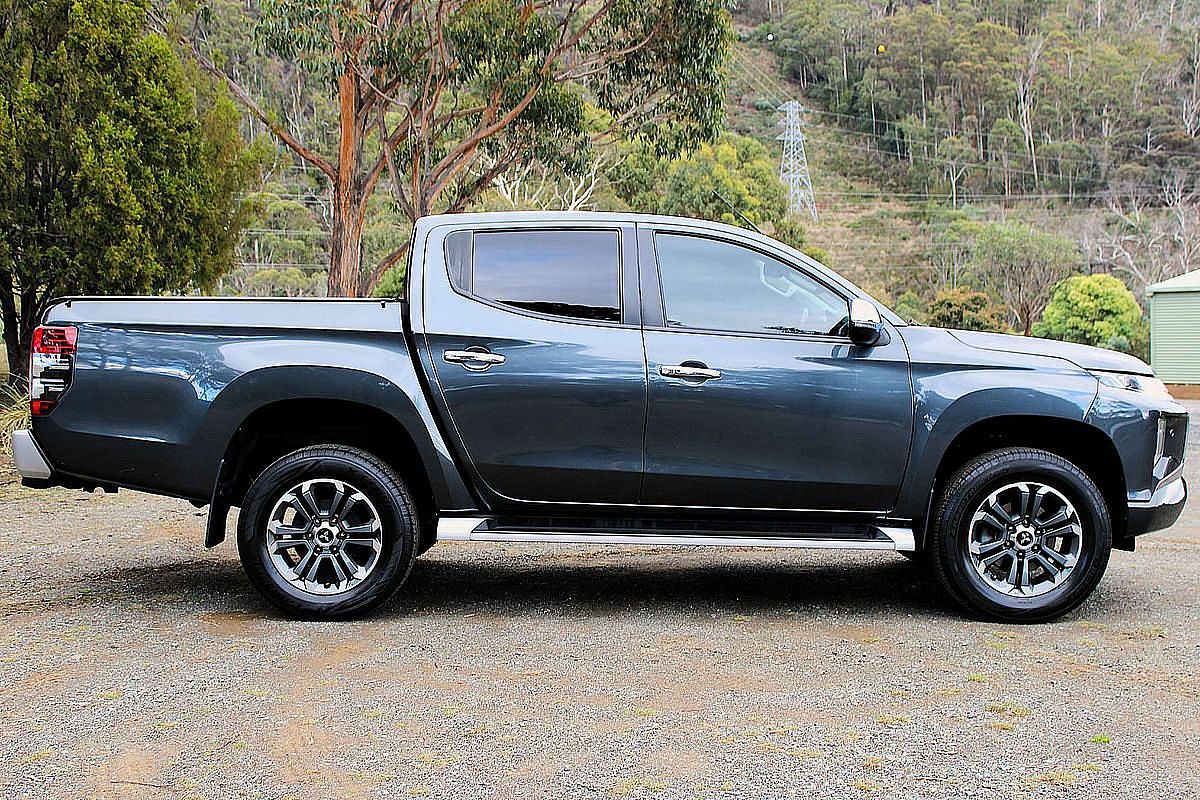 2020 Mitsubishi Triton GLS MR 4X4