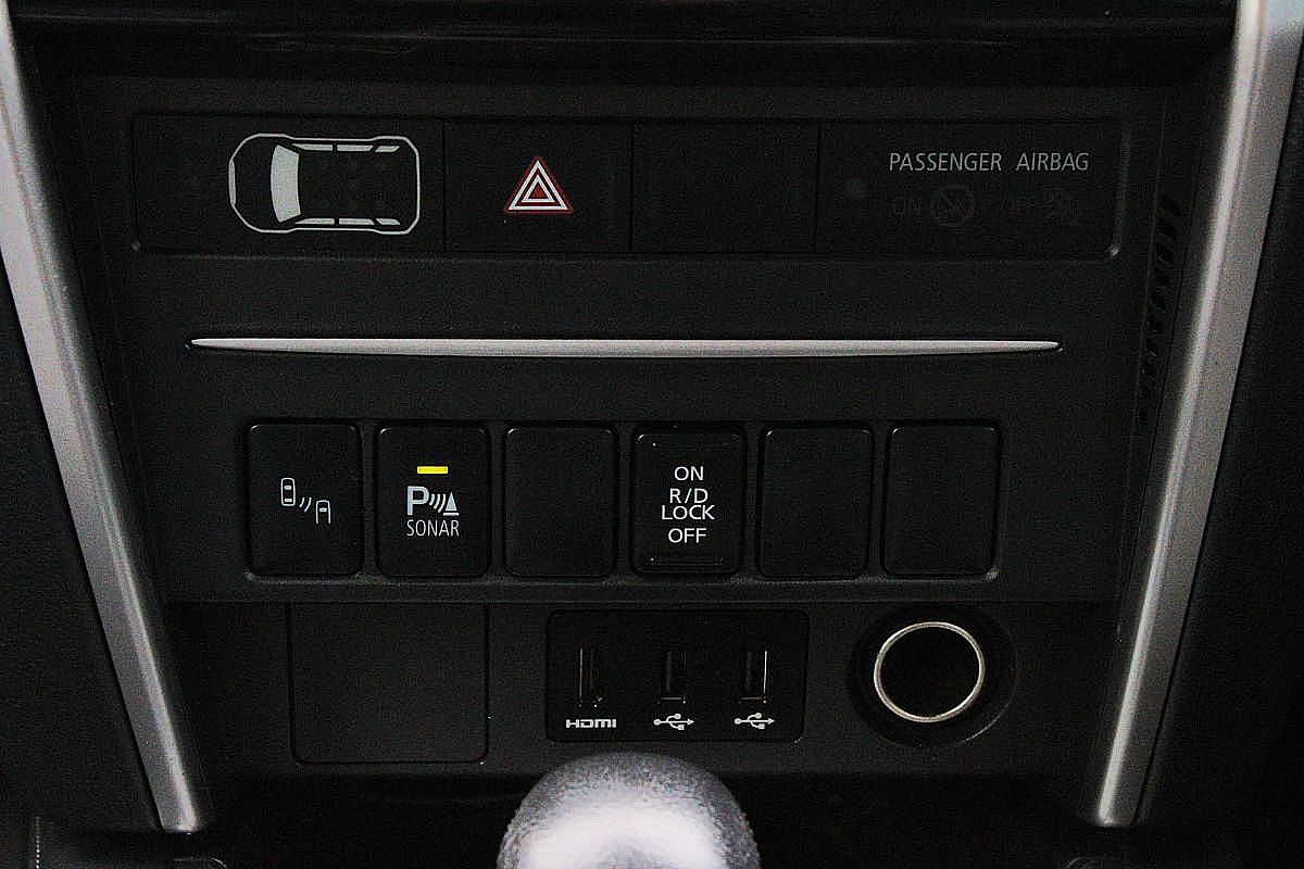 2020 Mitsubishi Triton GLS MR 4X4