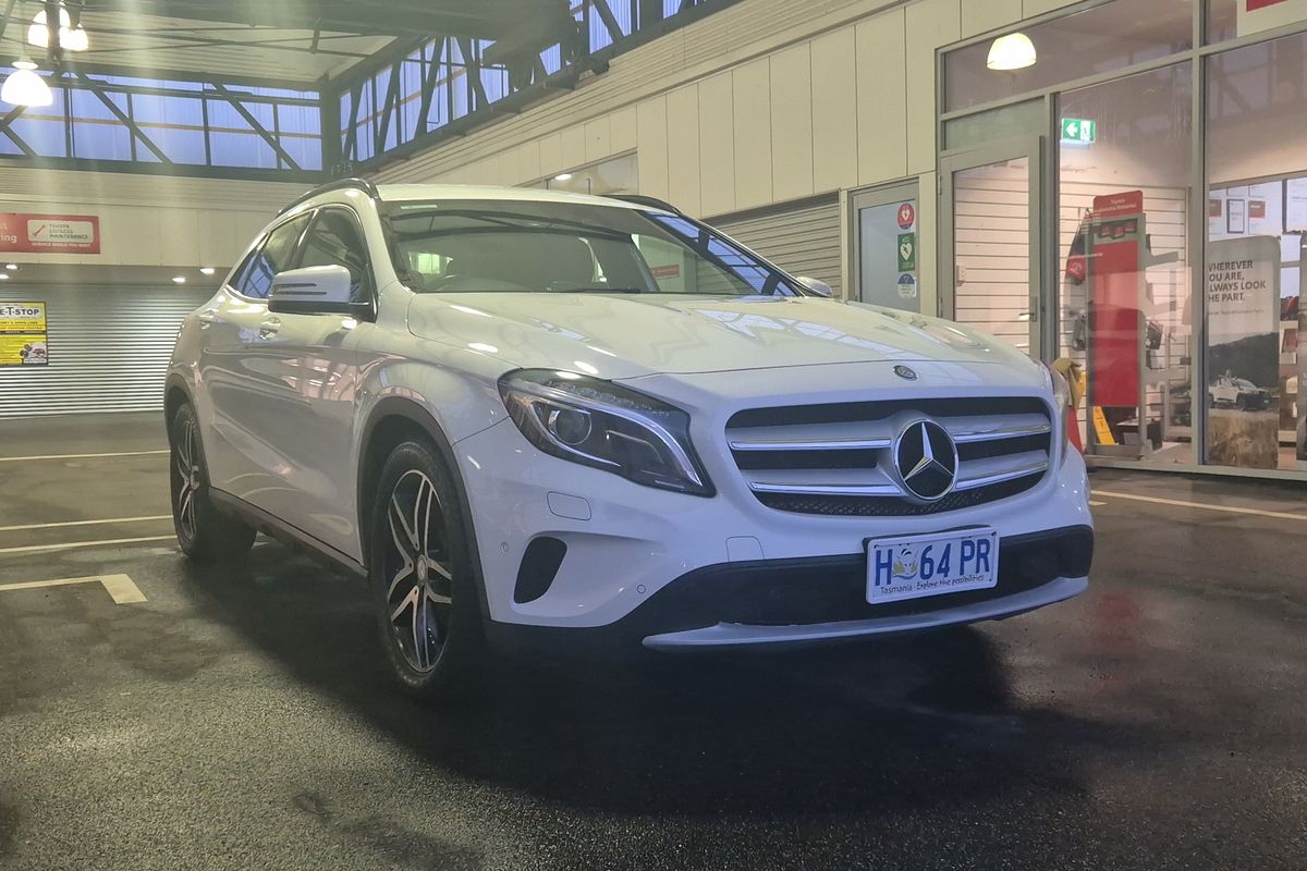 2017 Mercedes-Benz GLA GLA180 X156